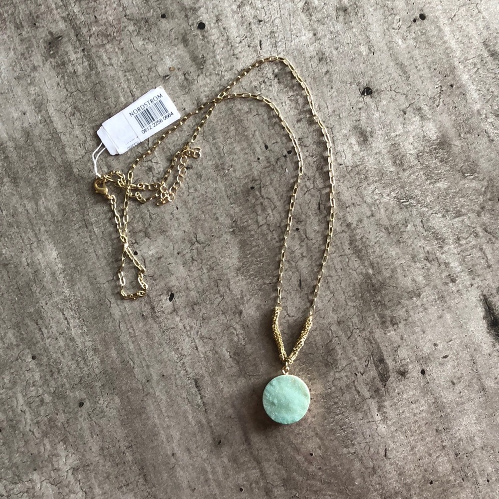Druzy pendant necklace